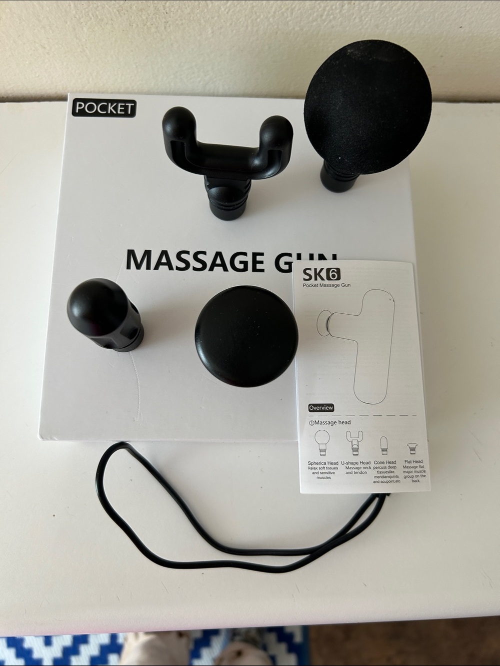Handheld Travel Massager with 5 Attachment Heads new